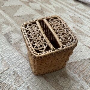Wicker tissue box cover